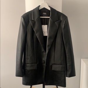 NWT *IN STORES NOW* ZARA Black Faux Leather Blazer